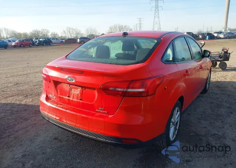 2015 Ford Focus Se из США, поврежденный, VIN 1FADP3F27FL342629